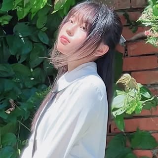 羽哇⁽⁠⁽⁠ଘ⁠(⁠ ⁠ˊ⁠ᵕ⁠ˋ⁠ ⁠)⁠ଓ⁠⁾⁠⁾