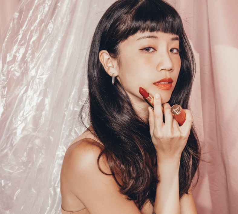 Hidel喜多 ◇ 自由潛水教練 | 彩妝造型工作者