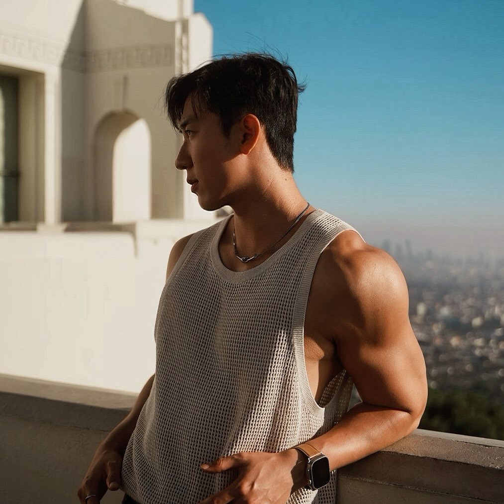 Aaron 애론