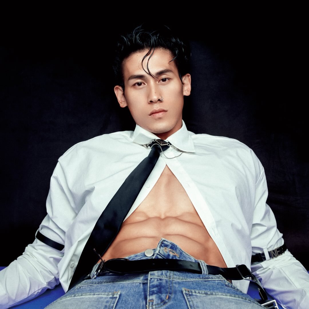 羅承軒｜𝐓𝐚𝐲𝐚𝐥｜𝑾𝑵𝑩𝑭 𝑷𝑹𝑶